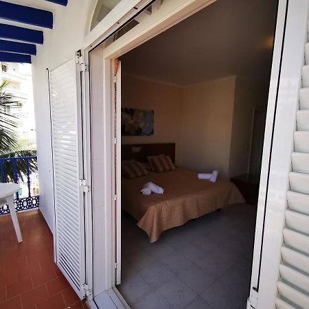 Hostal Marazul Нерха Экстерьер фото
