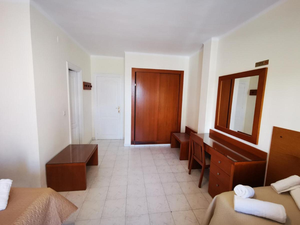 Hostal Marazul Нерха Экстерьер фото