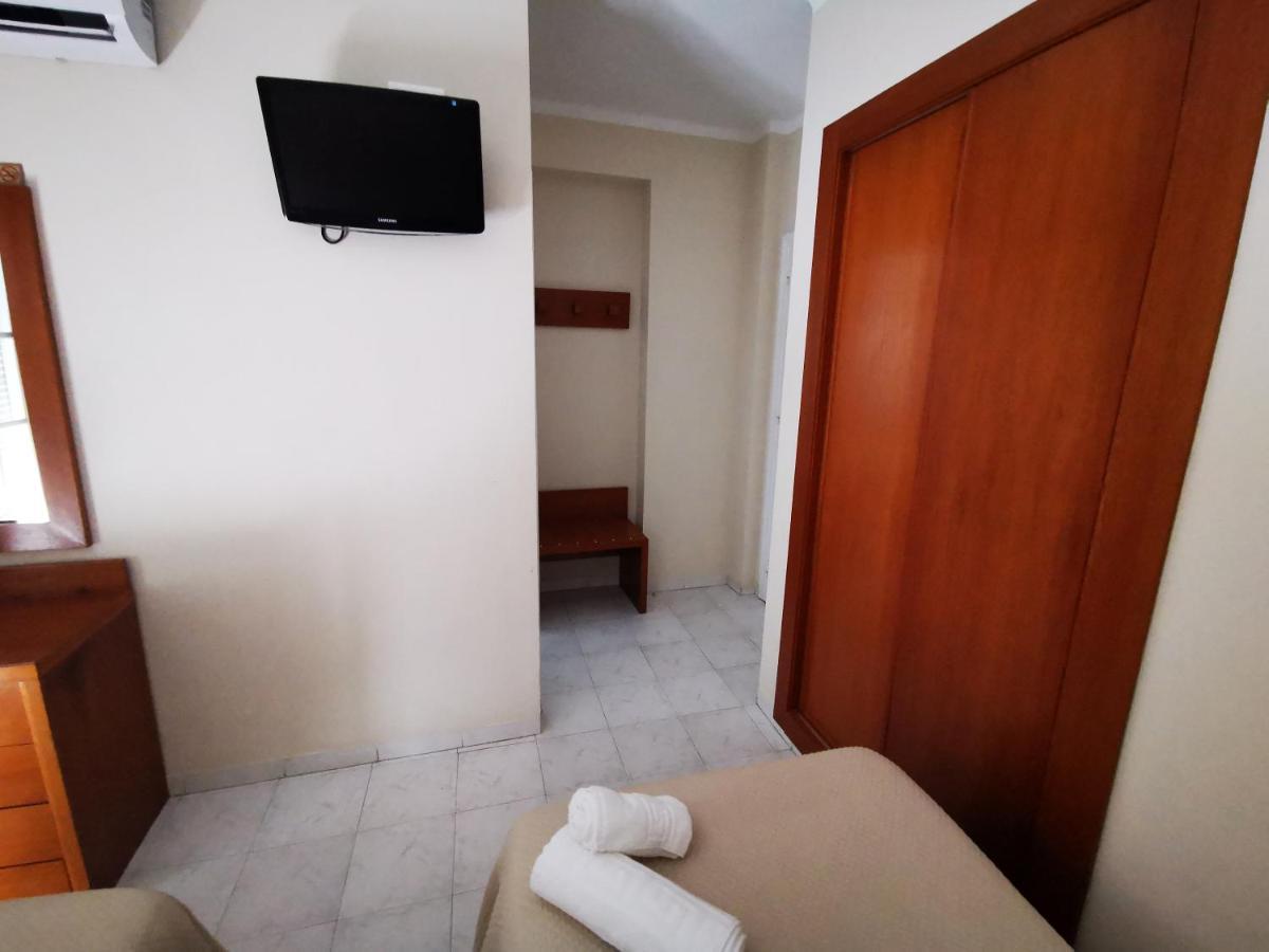 Hostal Marazul Нерха Экстерьер фото